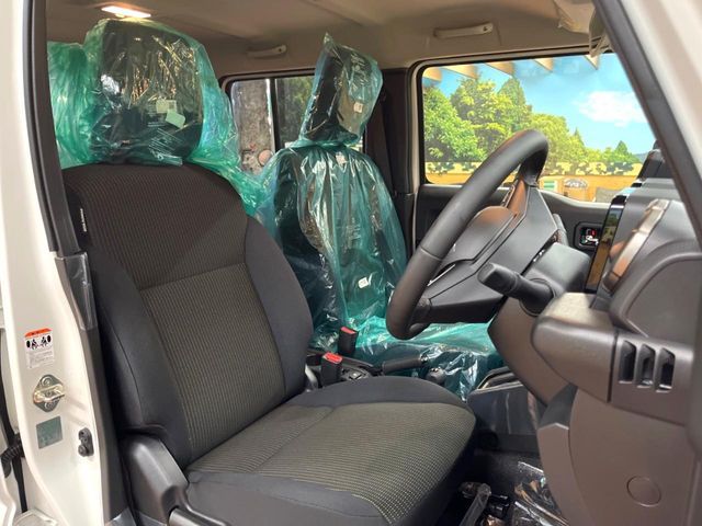 SUZUKI JIMNY NOMADE 2026 Image 31