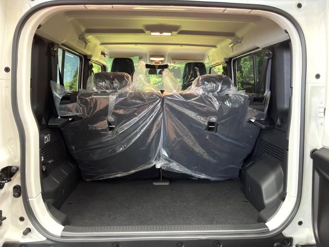 SUZUKI JIMNY NOMADE 2026 Image 31