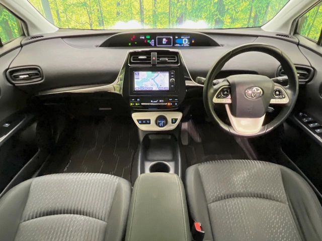 TOYOTA PRIUS 2016 Image 31