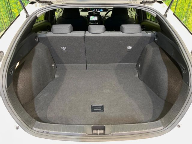 TOYOTA PRIUS 2016 Image 31