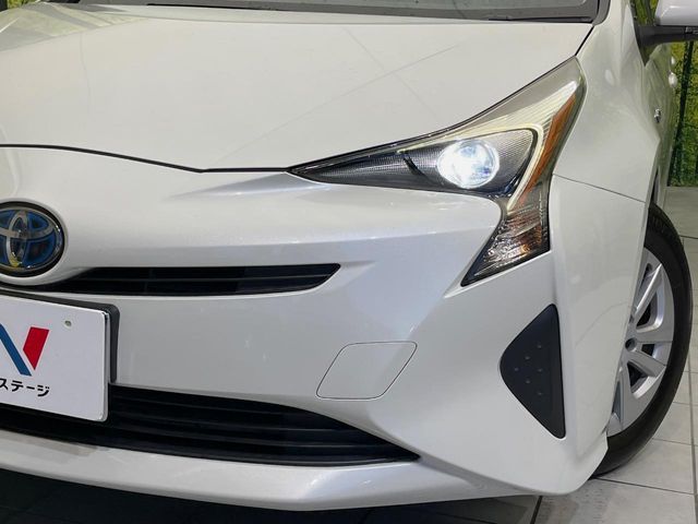 TOYOTA PRIUS 2016 Image 31