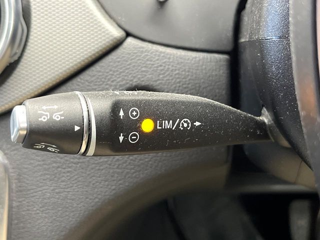 MERCEDES BENZ GLA CL 2017 Image 31