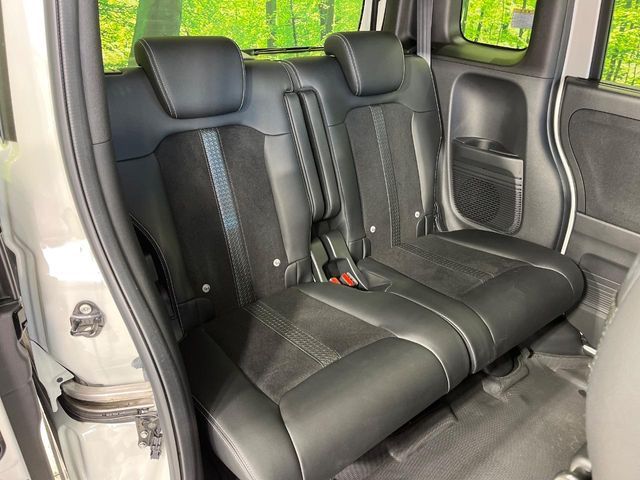 HONDA N BOX CUSTOM 4WD 2023 Image 31