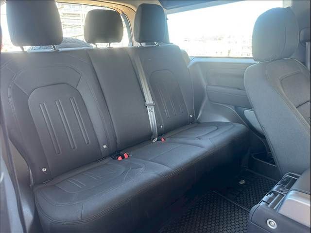 ROVER DEFENDER 2021 Image 31