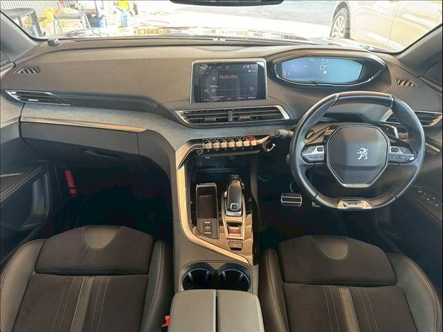 PEUGEOT 5008 2021 Image 31