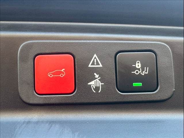 PEUGEOT 5008 2021 Image 31