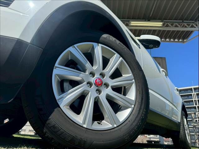 JAGUAR E-PACE 2020 Image 31