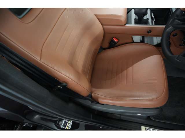 ROVER DEFENDER 2025 Image 31