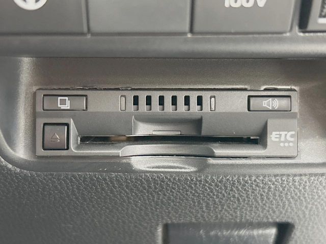 TOYOTA AQUA 2022 Image 31