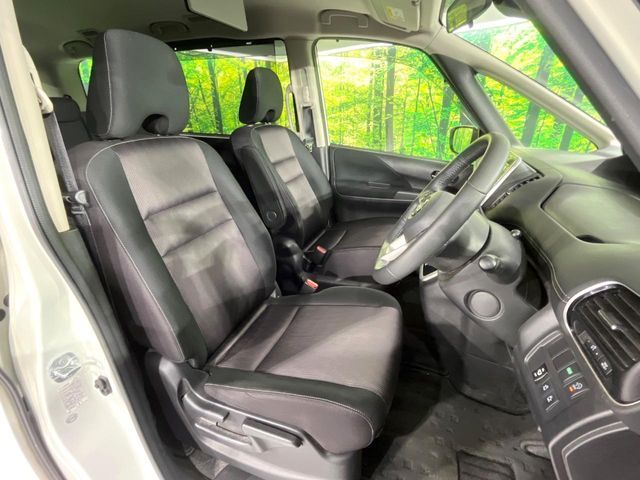 NISSAN SERENA  S-HYBRID 2017 Image 31