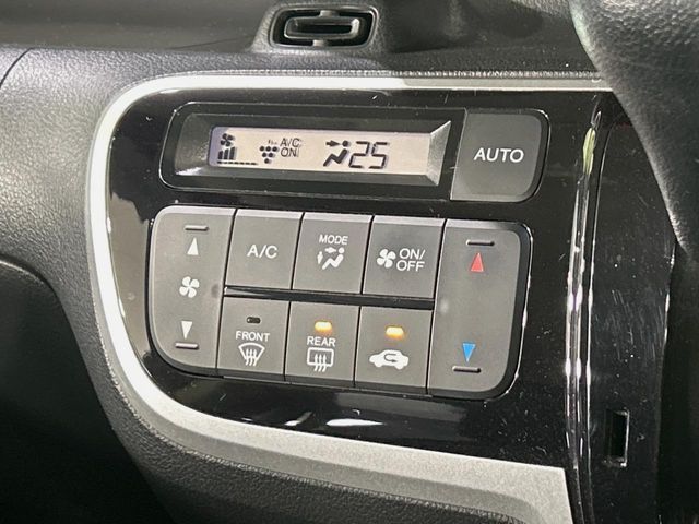 HONDA N BOX CUSTOM 2015 Image 31