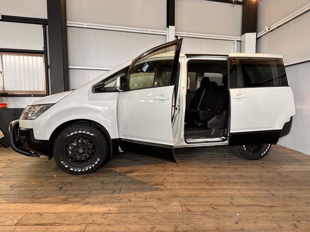 MITSUBISHI DELICA D:5 2WD 2015 Image 31