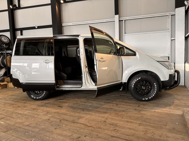 MITSUBISHI DELICA D:5 2WD 2015 Image 31