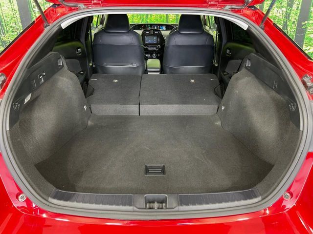 TOYOTA PRIUS 2019 Image 31