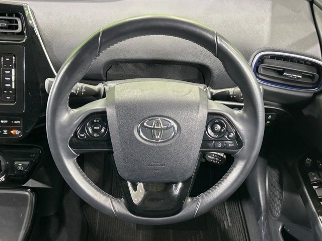 TOYOTA PRIUS 2019 Image 31
