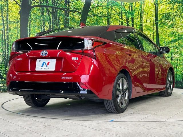 TOYOTA PRIUS 2019 Image 31
