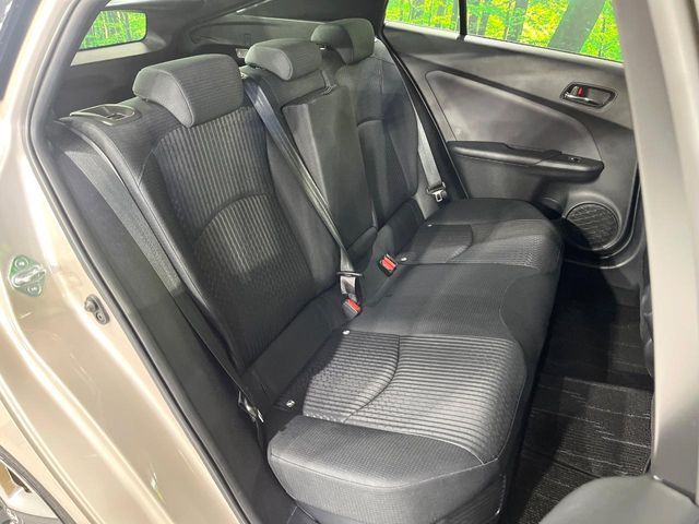 TOYOTA PRIUS 2018 Image 31