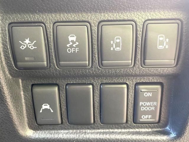 NISSAN ELGRAND 2019 Image 31