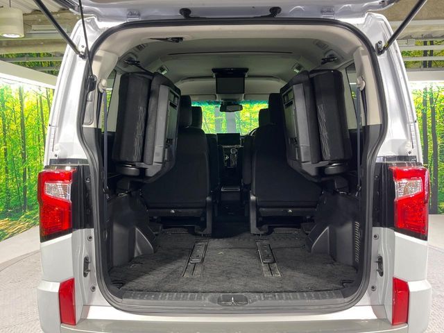 MITSUBISHI DELICA D:5 4WD 2023 Image 31