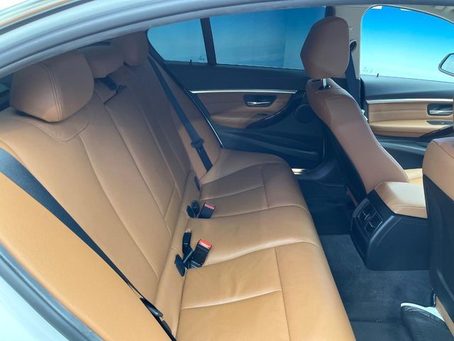 BMW 3SERIES SEDAN 2016 Image 31