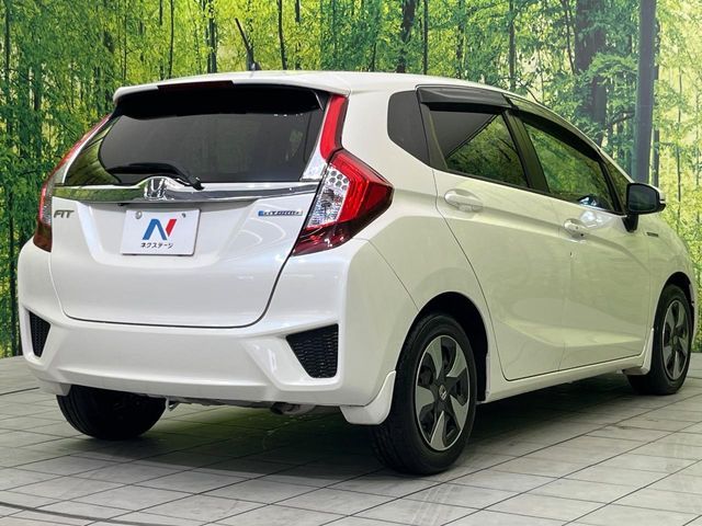 HONDA FIT HYBRID 2017 Image 31