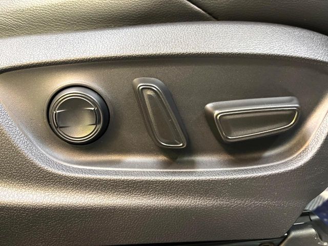 TOYOTA COROLLA CROSS HYBRID 2025 Image 31