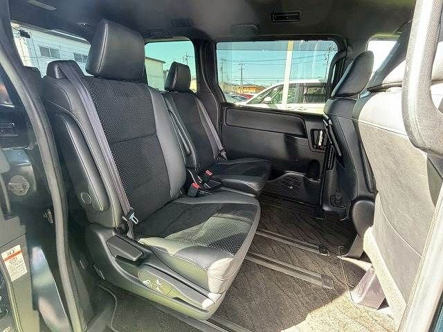 TOYOTA VOXY 2020 Image 31