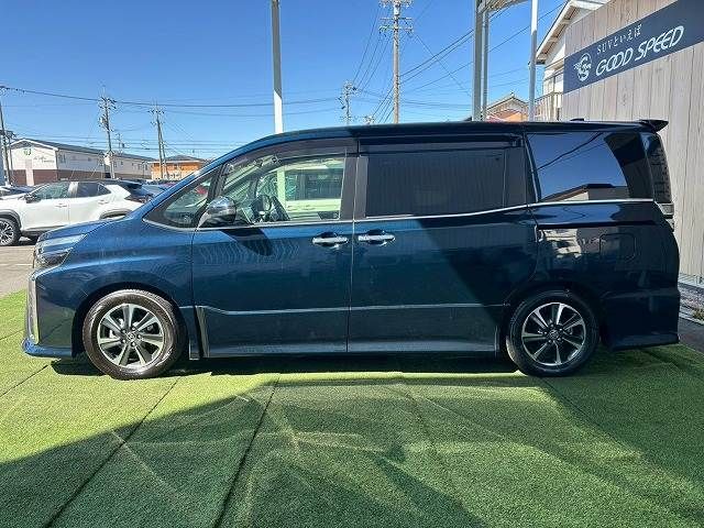 TOYOTA VOXY 2020 Image 31