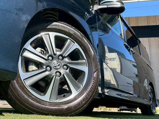 TOYOTA VOXY 2020 Image 31