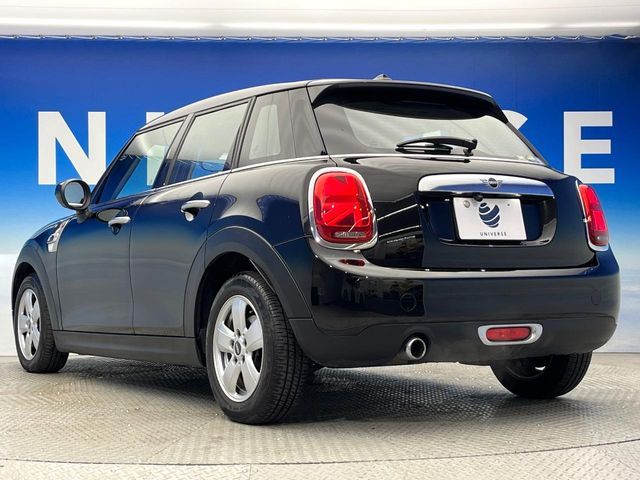 BMW MINI ONE 5DOOR 2020 Image 31