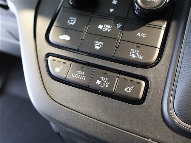 HONDA STEPWAGON E:HEV SPAD 2026 Image 31