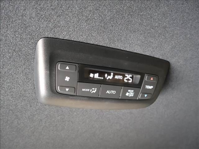 HONDA STEPWAGON E:HEV SPAD 2026 Image 31