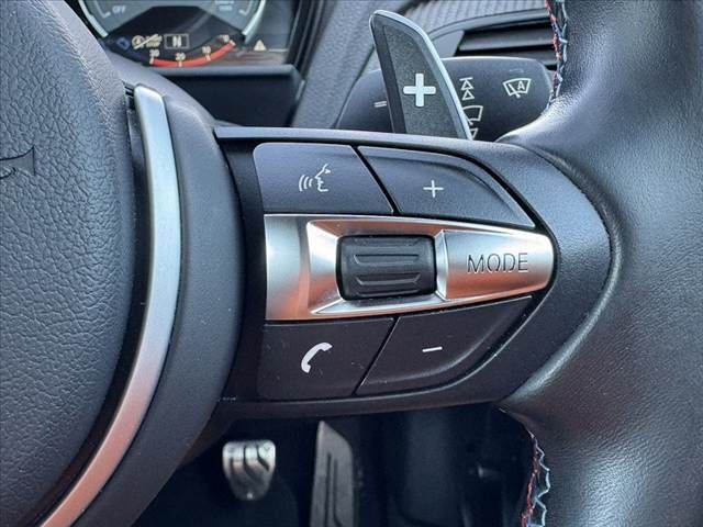 BMW M2 COUPE 2016 Image 31