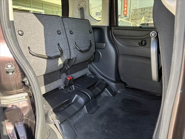 HONDA N BOX 2016 Image 31