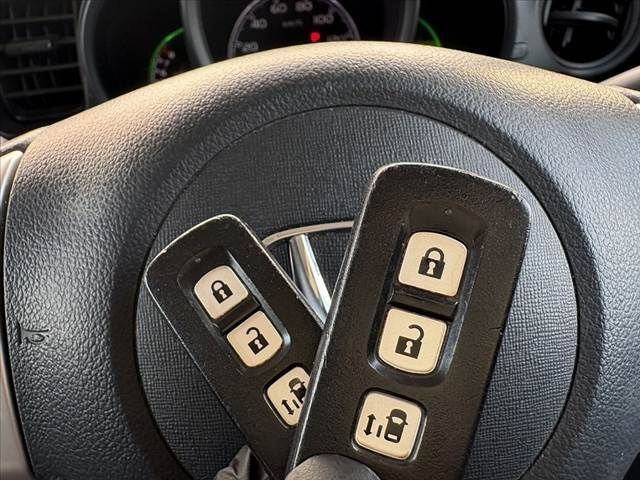 HONDA N BOX 2016 Image 31