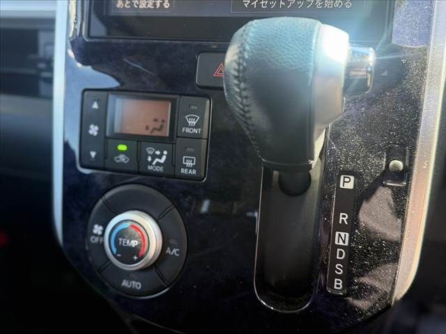 DAIHATSU TANTO CUSTOM 2019 Image 31