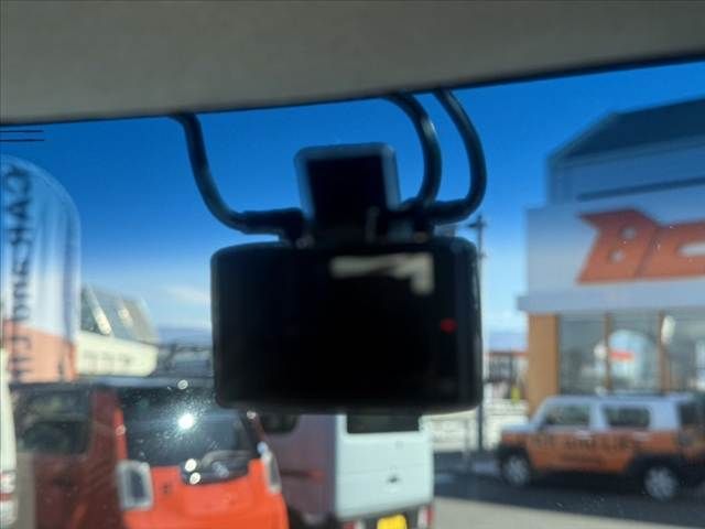 DAIHATSU TANTO CUSTOM 2019 Image 31