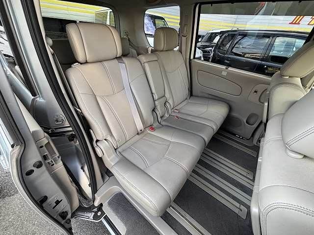 NISSAN SERENA  S-HYBRID 2014 Image 31