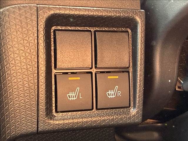 DAIHATSU TANTO FAN CROSS 2023 Image 31