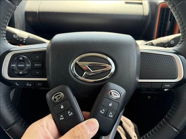 DAIHATSU TANTO FAN CROSS 2023 Image 31