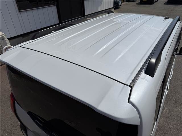 DAIHATSU TANTO FAN CROSS 2023 Image 31