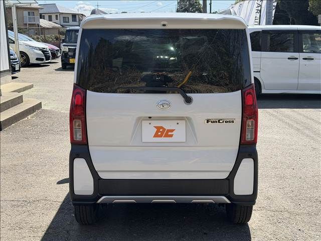 DAIHATSU TANTO FAN CROSS 2023 Image 31