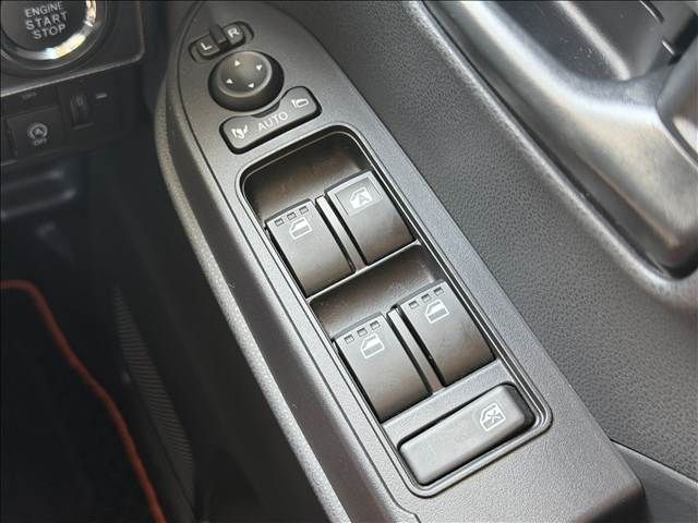 DAIHATSU TANTO FAN CROSS 2023 Image 31