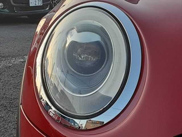 BMW MINI COOPER D 5D 2017 Image 31