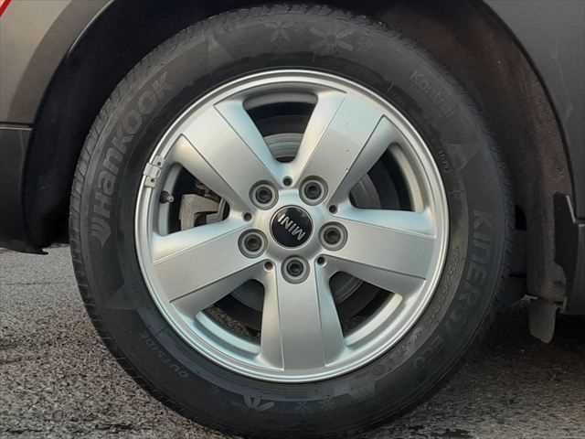 BMW MINI COOPER D 5D 2017 Image 31