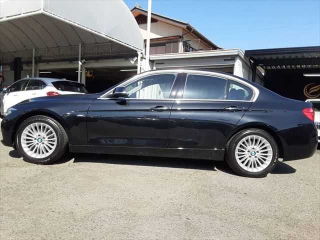 BMW 3SERIES SEDAN 2017 Image 31