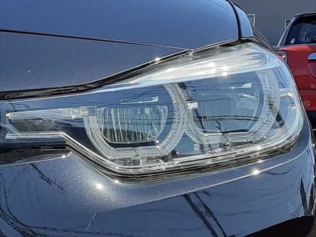 BMW 3SERIES SEDAN 2017 Image 31