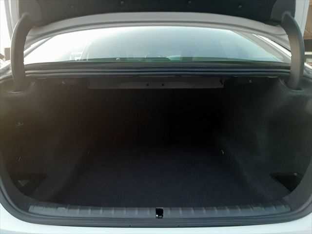 BMW 5SERIES SEDAN 2017 Image 31