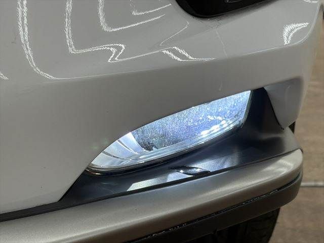 TOYOTA LEXUS NX300H AWD 2018 Image 31