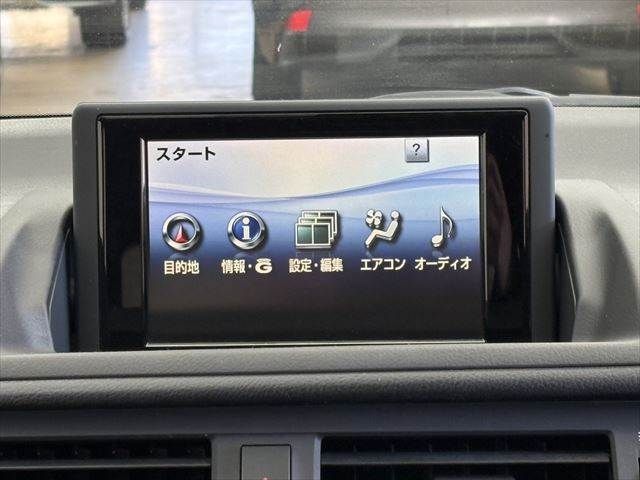 TOYOTA LEXUS CT200H 2011 Image 31